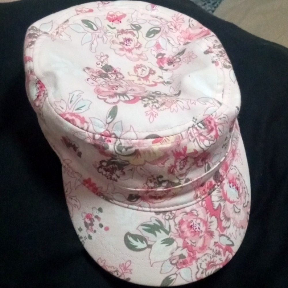 Pugs Womens Shelby Cadet Cap